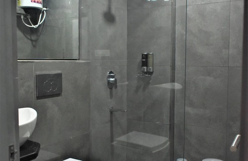 Seoni Hotel | Annandam Inn-Hotel Anand