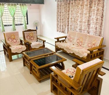 Hireguthi Hotel | Anugraha Home Stay