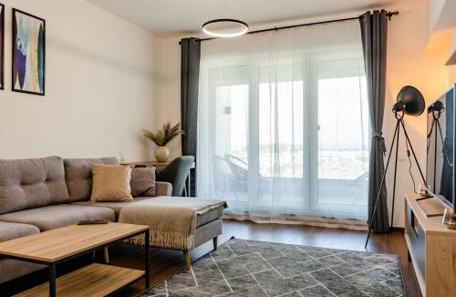 Tractorul Apartment | Apart B&V 55 Qualis - Elegant Apartment with Parking