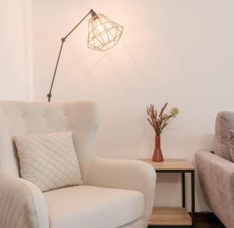 Tractorul Apartment | Apart B&V 55 Qualis - Elegant Apartment with Parking