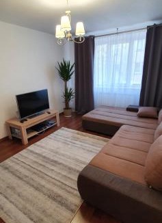 Piatra Neamt Apartment | Apartament Chaplins 3 camere