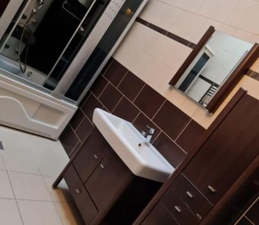 Aiud Apartment | Apartament La Cetate