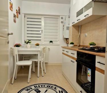 Iasi Apartment | Apartament Lory