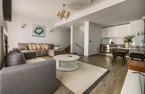 Poiana Brasov Apartment | Apartament lux Poiana Brasov B23