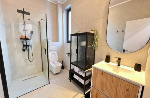 Navodari Apartment | Apartament Modern Central, 5 minute de plaja, Navodari - Mamaia Nord