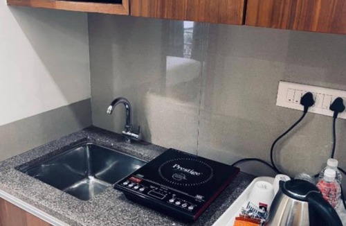 Vastrapur Apartment | Apartment 6 - The Park Residency in Ahmedabad