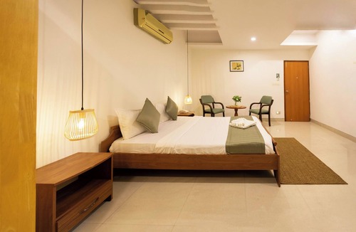 Domlur Hotel | Apollo Greens
