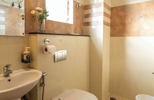 Domlur Hotel | Apollo Greens