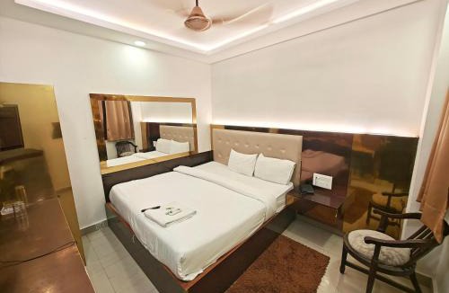 Paharganj Hotel | Apple Villa - Behind Chabad House - Paharganj - New Delhi