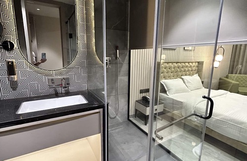 Ahmedabad Hotel | Apricot Motera