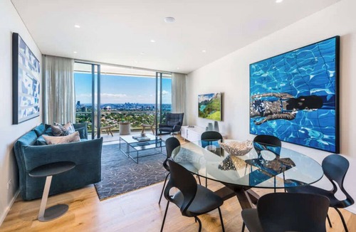 Bondi Junction Apartment | Aqua Spectacular - Hotelesque Home Hotel Living