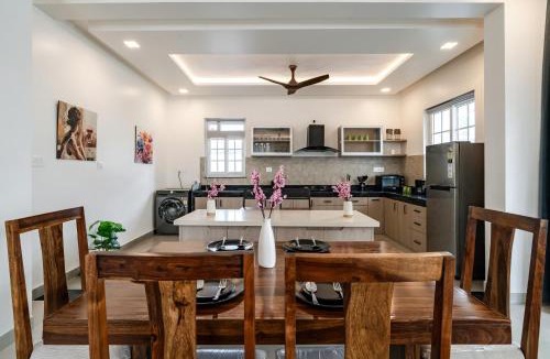 Colvale Villa | AQUA VERDE- 3 Bedroom Townhouse wd Pvt Pool & Terrace