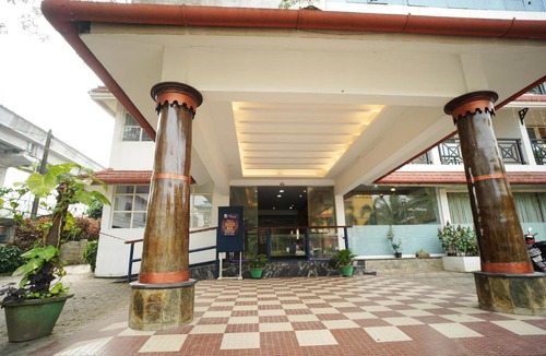 Thrippunithura Hotel | AQUARIA THE BOUTIQUE RESORT