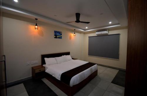 Subhash Nagar Hotel | ARAKKAL GUESTHOUSE