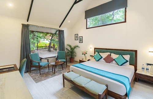 Udaipur City Centre Hotel | Aranya Vilas - A Nature Resort