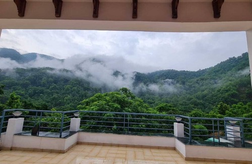 Jakh Resort | Aranyaka River Resort