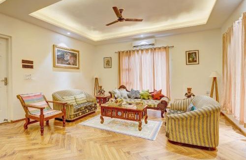 Taoru Villa | Aravale Farm Pet-friendly 4-BHK Farmhouse With Private Pool, 2-Acre Lush Garden & Aravali Views