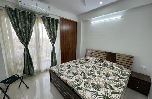 Subhash Nagar Apartment | Aravalli Stays 2 BHK Apartment