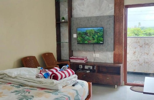 Kamalapur Hotel | Archana palace hampi