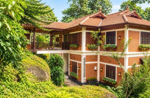 Pallivasal Hotel | Aroma Hills Resort Munnar