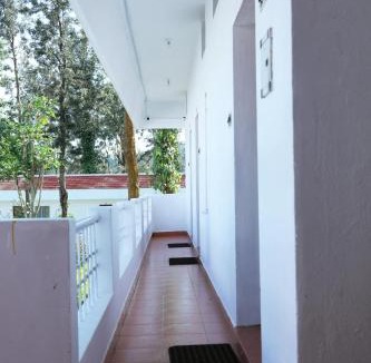 Namakkal Hotel | Aroma Resort Hill Palace