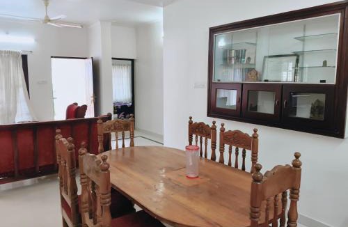 Kovalam House | Aromal Homestay