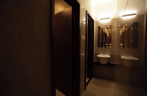 Udumalaipettai Hotel | Arthana Residency Hotel