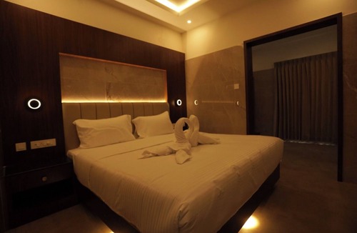 Udumalaipettai Hotel | Arthana Residency Hotel