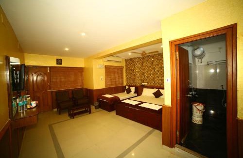Chidambaram Cabin | Arudhra Residency
