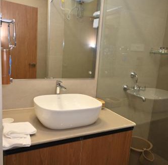 Tinsukia Hotel | Arunachal Bhawan