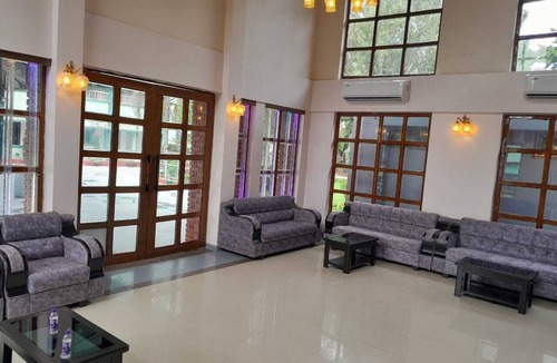 Rajgir Hotel | Arunya Hotel & Resort