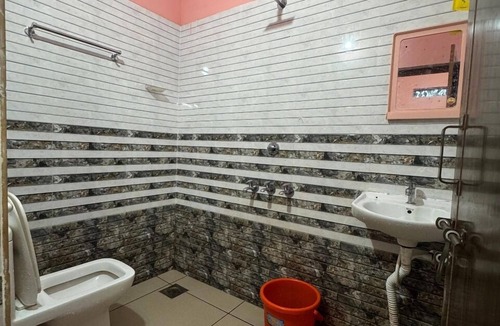 Murudeshwara Hotel | Ashirvad Residency