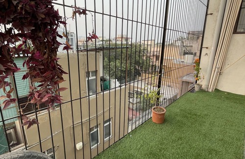 DLF Phase 1 Apartment | Ashiyana - Your Home away from home ! 20 mins to New Delhi Airport