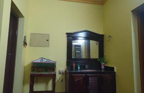 Thrissur House | Ashlin's Royal Palace Stay
