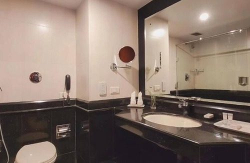 Thrissur Hotel | ASHOKA INN