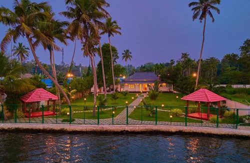 Quilon Villa | Ashtamudi Lake Villa by VOYE HOMES - Pet Friendly & Events Welcome