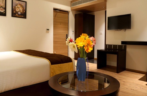 Hosur Hotel | ASR Parklane, A Bergamont Hotel - Hosur