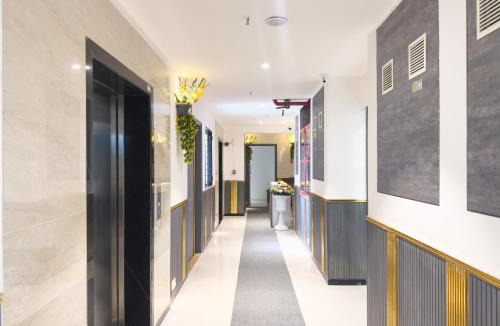 Borivali West Hotel | Astha Home- The Borivali Suites