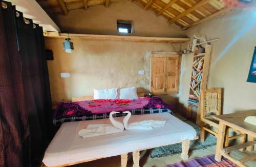 Tehri House | Astitva off-beat Forest Retreat - Chalo Daanda Forest Farm Homestay