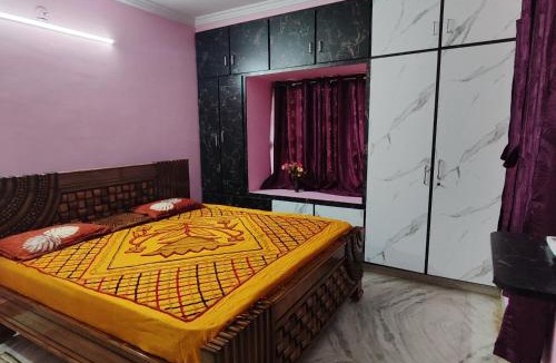 Palakollu Apartment | Athidhi Vididhi Illu-Palakollu