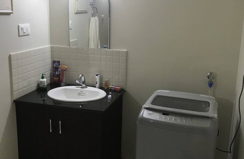 Kazhakuttam House | Athrakkattu Enclave 3 Bedroom Delux AC Appartment