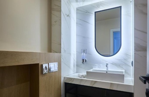 Piatra Neamt Hotel | Atlas Aparthotel & Spa