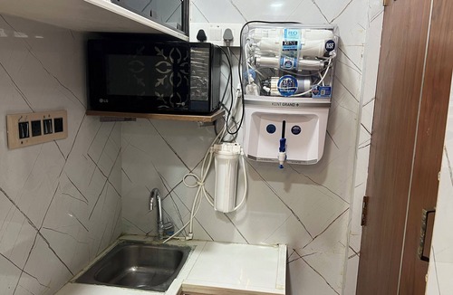 Kukatpally Housing Board Colony Apartment | Atlas Homes Penthouse 1BHK Jacuzzi @ Hitech City