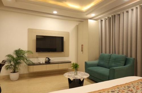 Safdarjung Enclave House | Auraa Suites