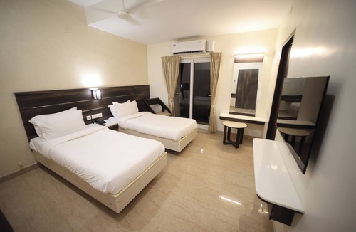KK Nagar Hotel | Avenue 11 Premium Stays
