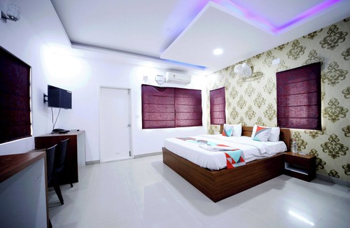 Pulikeshi Nagar Hotel | Avenue Inn