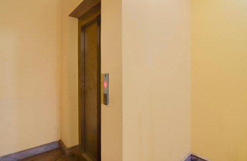New Town House | Avinaav Inn