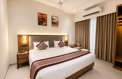 Veraval Hotel | Avsar Resort