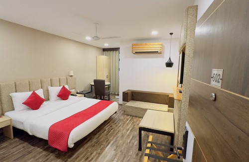 Noida Hotel | Ayaan Residency