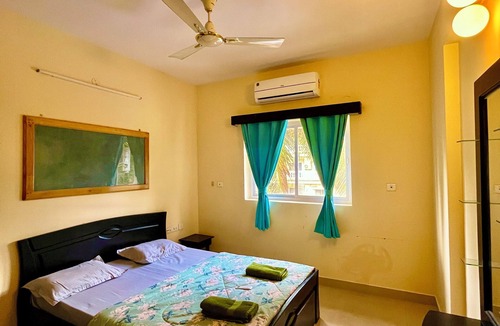 Orlim Apartment | Azure - 5 min walk to Varca beach